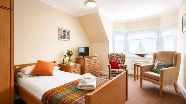 Bayview Care Home - photo 2